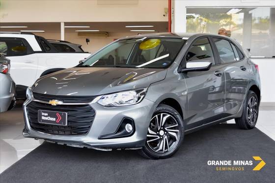 CHEVROLET ONIX 1.0 TURBO FLEX LT MANUAL CHEVROLET ONIX 1.0 TURBO FLEX LT MANUAL